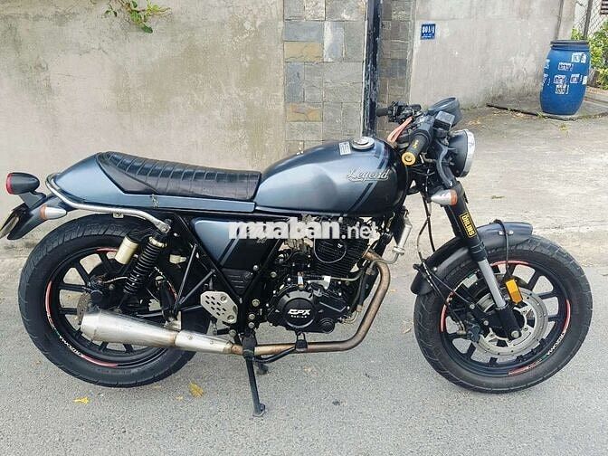 GPX Legend 200 2019 Xám 13.000 km