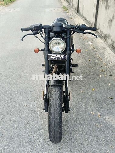 GPX Legend 200 2019 Xám 13.000 km