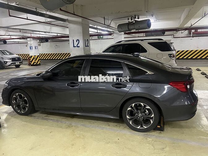 Honda Civic G cuối 2023 đăng ký 2024/4