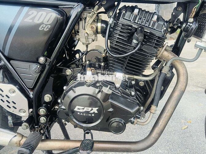 GPX Legend 200 2019 Xám 13.000 km