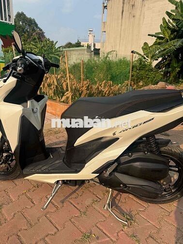 Honda Vario 150 đk 2018 màu trắng
