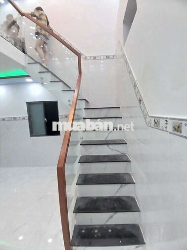 Bán Nhà Tô Ngọc Vân Thủ Đức - Ngang 7m- 3PN - Đẹp Ở Ngay - 4.7 Tỷ