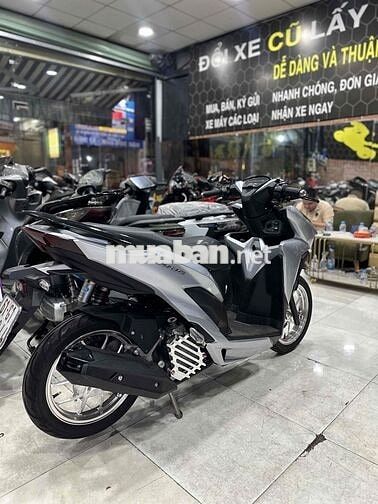 Honda Vario 150 2021 Bạc Máy zin