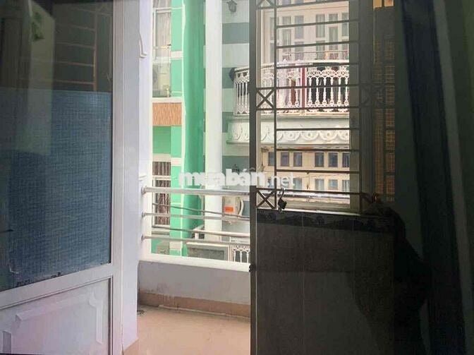 Cho thuê phòng quận 10 diện tích 16m vuông