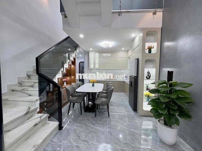 241 CHO THUÊ NHÀ MẶT TIỀN 7M5 HƯỚNG ĐÔNG MÁT MẼ