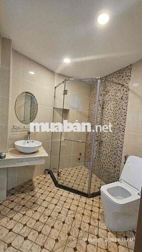 NHÀ MỚI XÂY 5PN HẺM XE HƠI  ĐƯỜNG 3/2 Quận 10