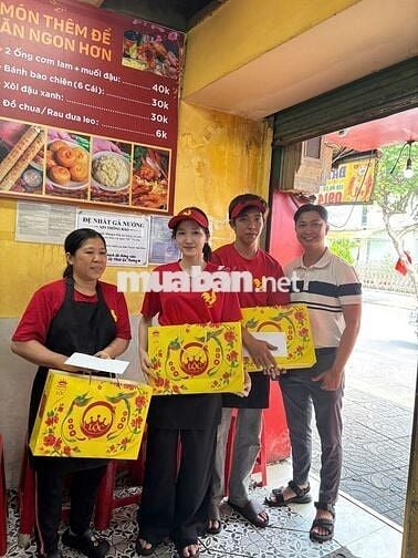 GÀ NƯỚNG ĐỆ NHẤT TUYỂN DỤNG NHÂN VIÊN