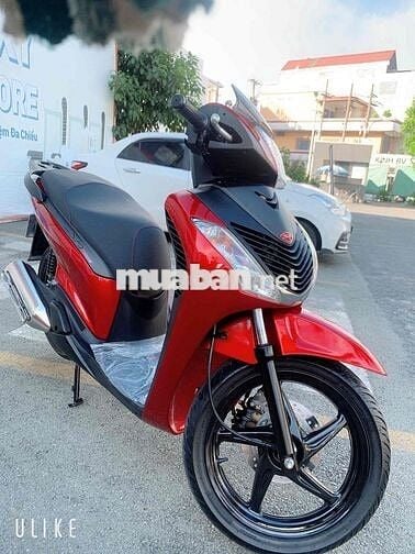 Honda SH150 Ý Đỏ đen Zin chưa chạm