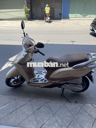 Honda Lead 125 2015 Vàng kem