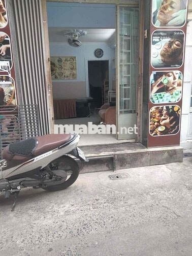 Cho thuê nhà nguyên căn Đường Vườn Chuối P4 Quận 3