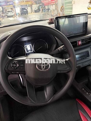 Toyota Avanza Premio 12/2023 AT