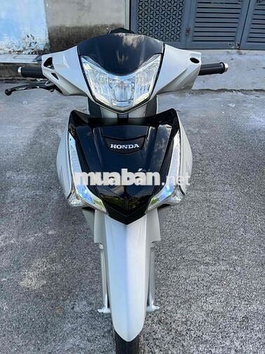 Honda Future 125 Bạc nhám