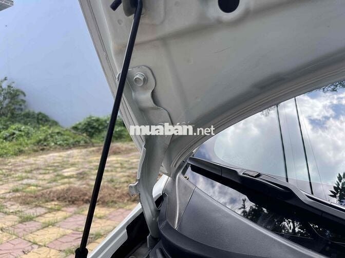 KIA RIO 2012 Trắng Tự động 85000 km - xe zin đẹp