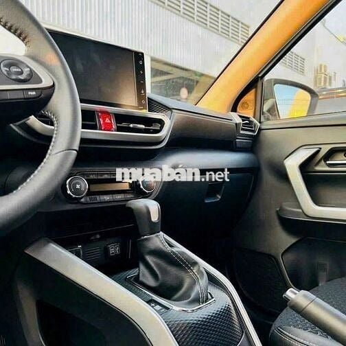 TOYOTA RAIZE 1.0 TURBO MỚI  GIAO NGAY ƯU ĐÃI LỚN