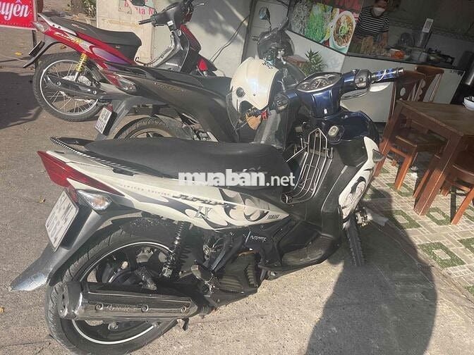Yamaha Nouvo LX Thể thao Trắng đen