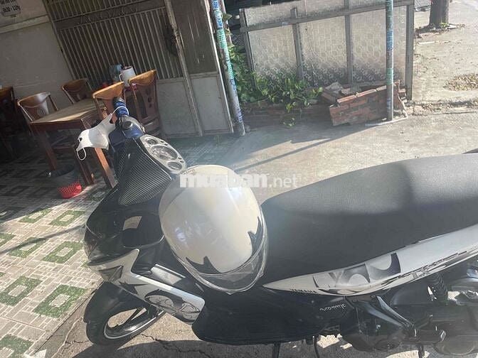 Yamaha Nouvo LX Thể thao Trắng đen