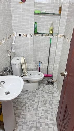 Cho thuê phòng trọ 1 hoặc 2 người ở quận 10