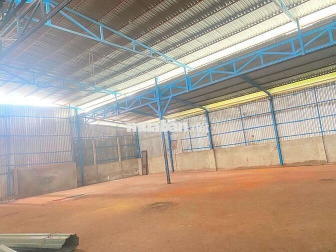 Xưởng Đường Xe Công 18x40 Có 3pha 