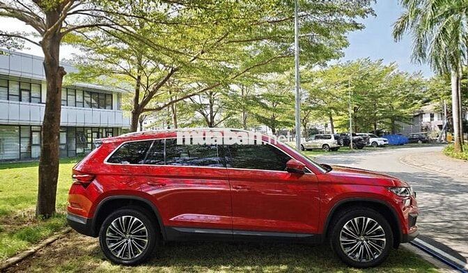 Skoda Kodiaq 2.0 4x4 bản full siêu lướt