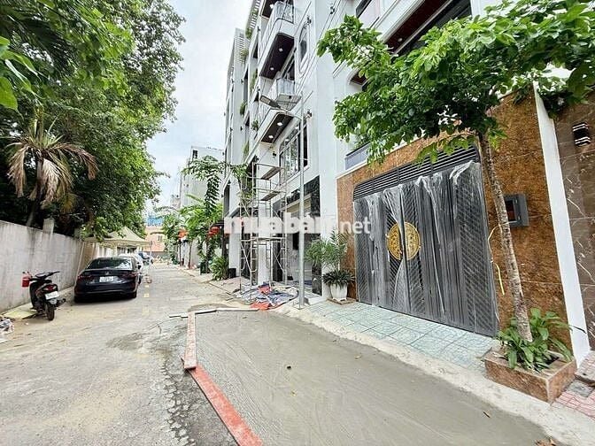 NHÀ MỚI VỀ Ở LIỀN CÓ NỘI THẤT CƠ BẢN