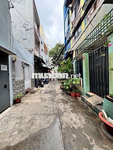 Trung tâm - BÌNH THẠNH - 60m2 - 30m ra mặt tiền - 5PN - 5WC.