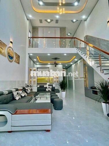 Cần tiền bán gấp nhà gác lửng đúc mới xây gần KDL Bửu Long