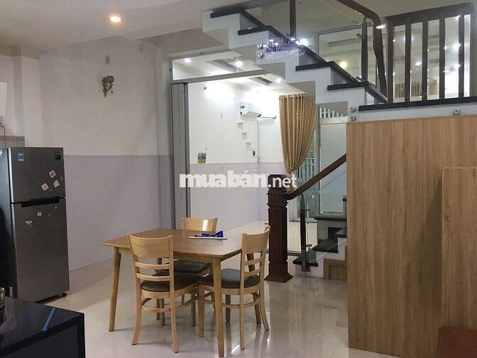 NHÀ 3 TẦNG PHÙNG CHÍ KIÊN, 3PN, CÓ NỘI THẤT, GẦN BIỂN