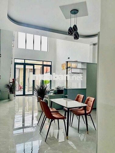 Cần tiền bán gấp nhà gác lửng đúc mới xây gần KDL Bửu Long