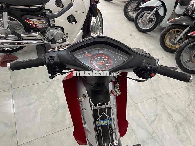 wave rs 100