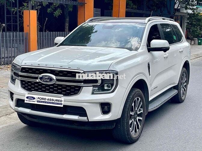 Everest Platinum 2025 Xe Lướt Bán Tại Hãng Ford
