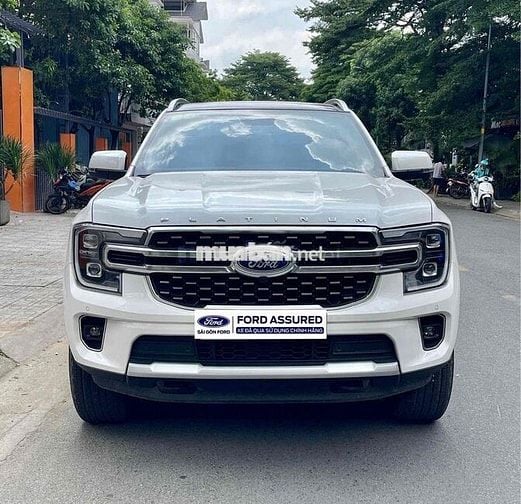 Everest Platinum 2025 Xe Lướt Bán Tại Hãng Ford