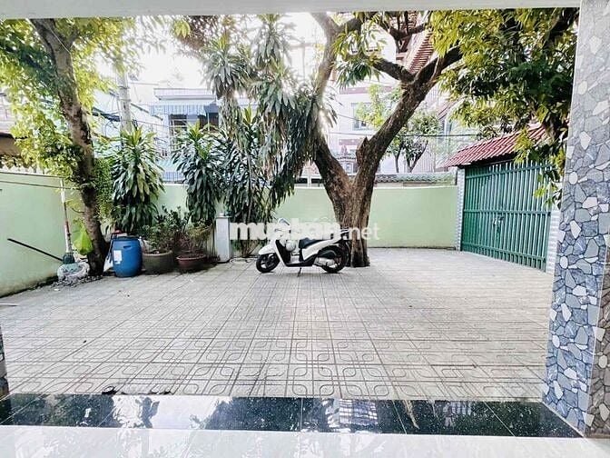 210(8x25) nhà MẶT TIỀN CHÍNH CHỦ chưa qua đầu tư