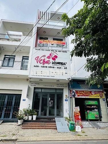 CHO THUÊ NHÀ NGUYÊN CĂN QUẬN 7 4Pn 5Wc FULL NT 25 TRIỆU/ THÁNG