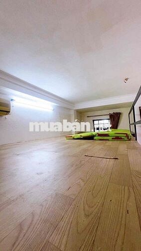 PHÒNG GÁC BAN CÔNG SẴN NỘI THẤT KHU CỘNG HOÀ