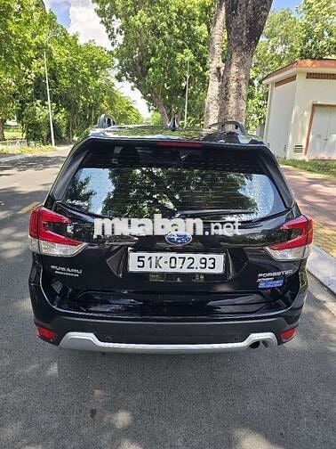 Subaru Forester Đen Tự động Nhập khẩu