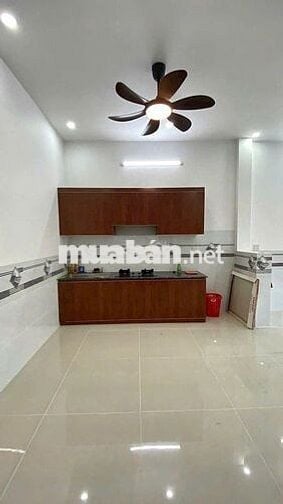 Nhà trệt lầu 3PN KDC Số 9 chỉ 7 triệu