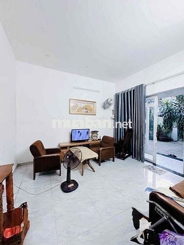 210(8x25) nhà MẶT TIỀN CHÍNH CHỦ chưa qua đầu tư