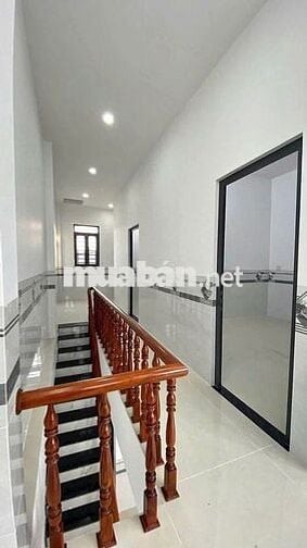 Nhà trệt lầu 3PN KDC Số 9 chỉ 7 triệu