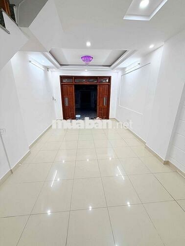 Cho thuê Nhà nguyên Căn dài Hạn uỷ ban phường Thạnh Xuân