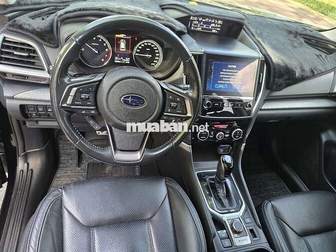 Subaru Forester Đen Tự động Nhập khẩu