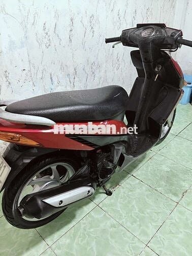 Honda Click màu Đỏ