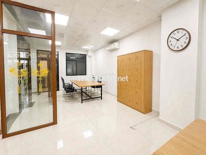 Văn Phòng Trệt  7x18m giá 14 triệu/ tháng tại Vạn Phúc City