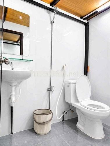 PHÒNG XINH NGAY TRUNG TÂM Q5 TIỆN HỌC NHIỀU TRƯỜNG