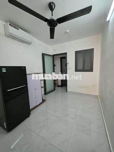 Căn Hộ Mới Cửa Sổ - Thang Máy - Gần ĐH Hồng Bàng, UEF, GTVT, FTU