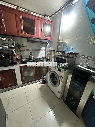 cần bán nhà nhỏ q bình tân , shr , chính chủ