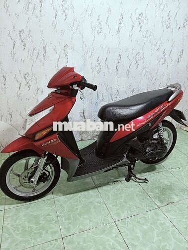 Honda Click màu Đỏ