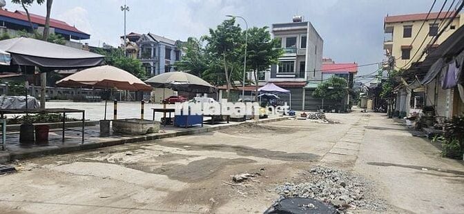 🌈 🌈 Nhà 105m2 Thường Lệ, Đại Thịnh - Sân Rộng Vui Chơi – Ngõ Ô Tô