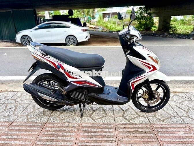 🛵Yamaha Luvias GTX Trắng Nguyên Zin Êm Ấm