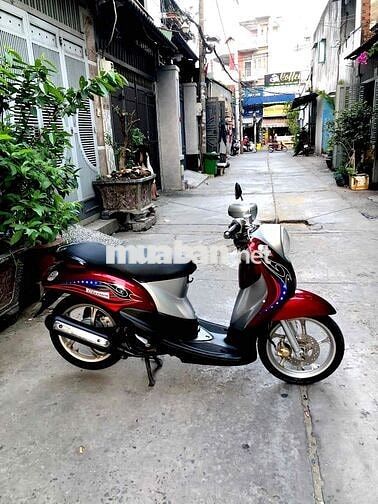 Xe tay ga Yamaha Fino Đỏ bạc Thái Lan Cổ điển