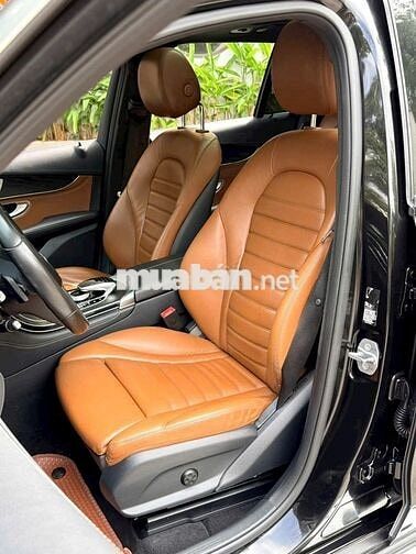Mercedes-Benz GLC 300 2018 Đen 7 vạn